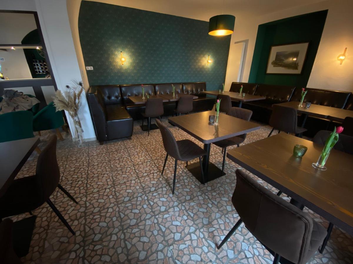 Hotel Vier Löwen Traben-Trarbach Exteriör bild