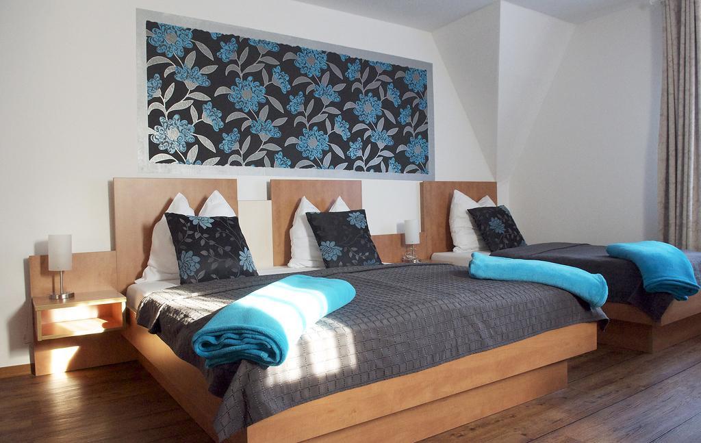 Hotel Vier Löwen Traben-Trarbach Rum bild