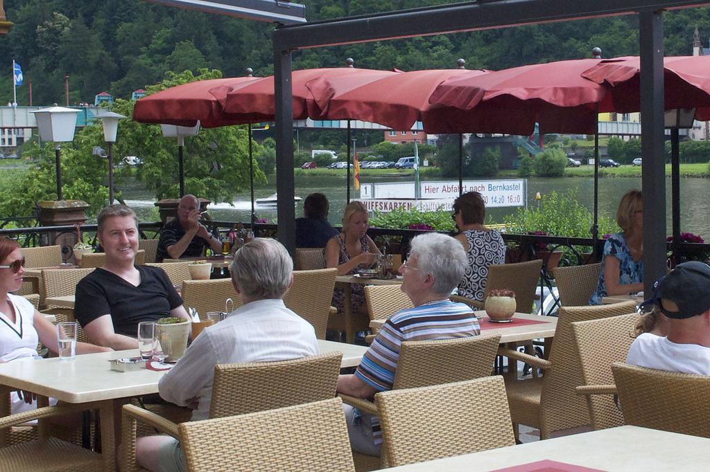Hotel Vier Löwen Traben-Trarbach Exteriör bild